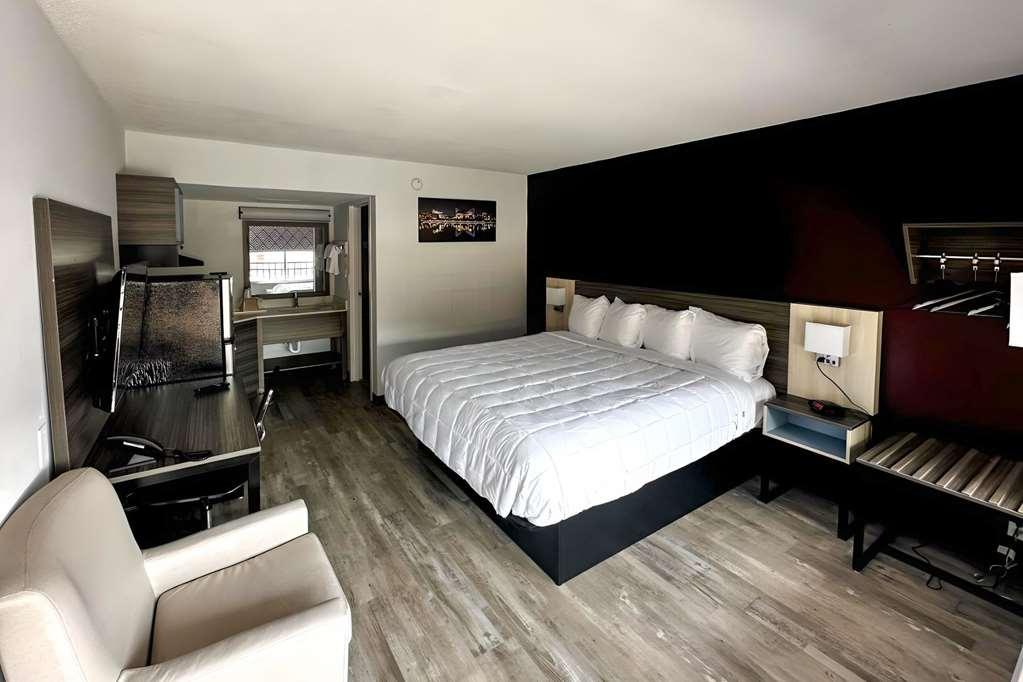 Suburban Studios Cleveland Tn I-75 Room photo